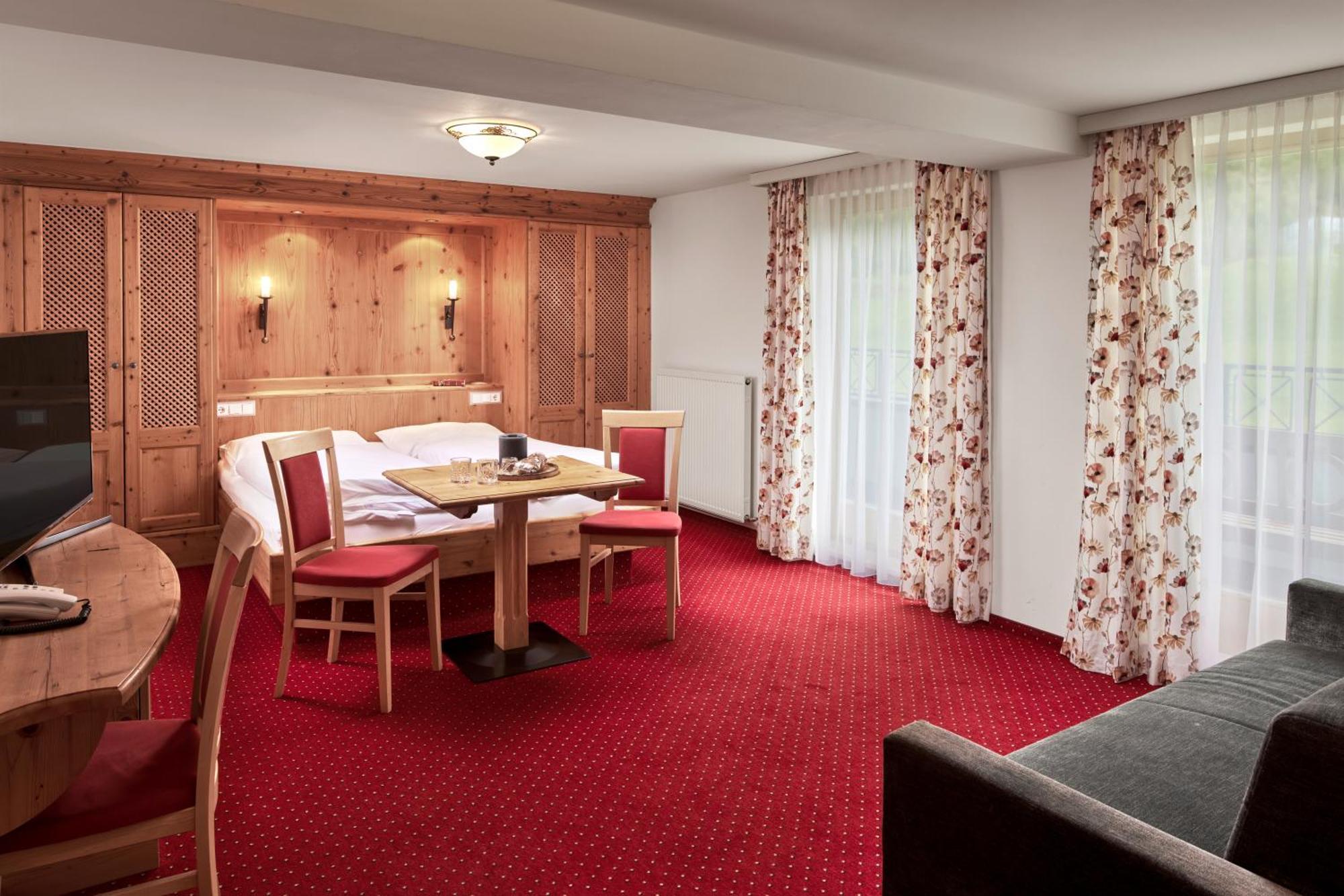 Hotel Gasthof Siggen นอยเคียร์เชน อัม โกรสเวเนดิเกอร์ ภายนอก รูปภาพ