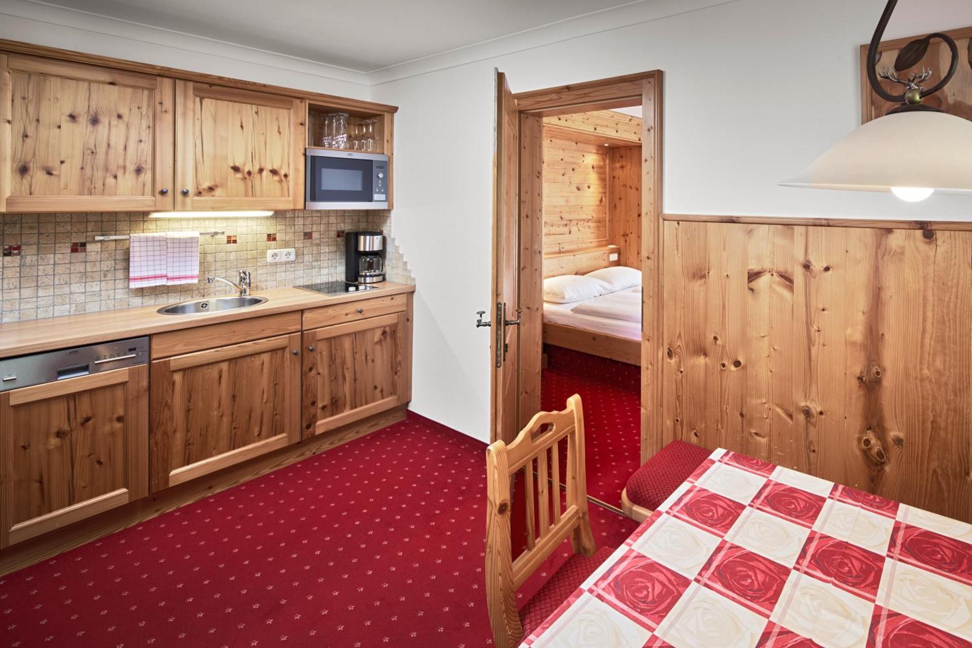 Hotel Gasthof Siggen นอยเคียร์เชน อัม โกรสเวเนดิเกอร์ ภายนอก รูปภาพ