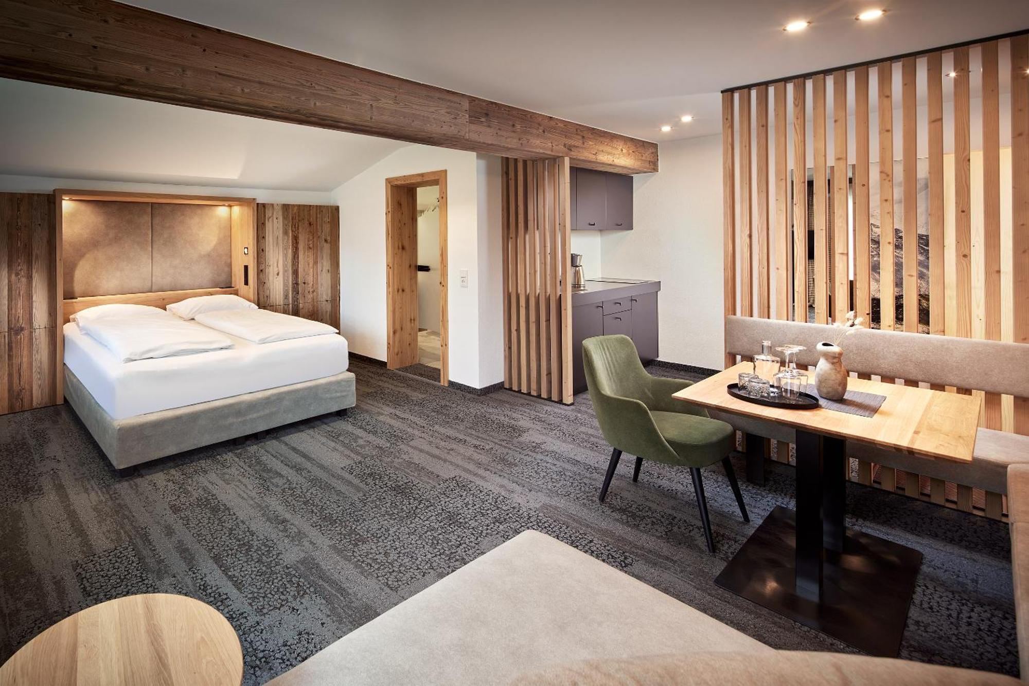 Hotel Gasthof Siggen นอยเคียร์เชน อัม โกรสเวเนดิเกอร์ ภายนอก รูปภาพ