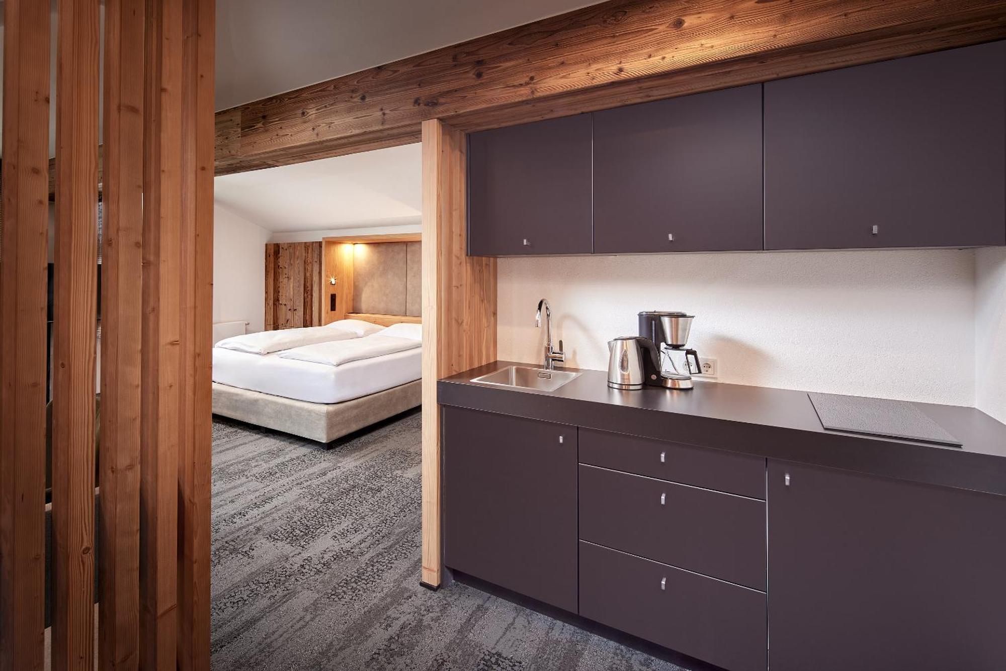 Hotel Gasthof Siggen นอยเคียร์เชน อัม โกรสเวเนดิเกอร์ ภายนอก รูปภาพ