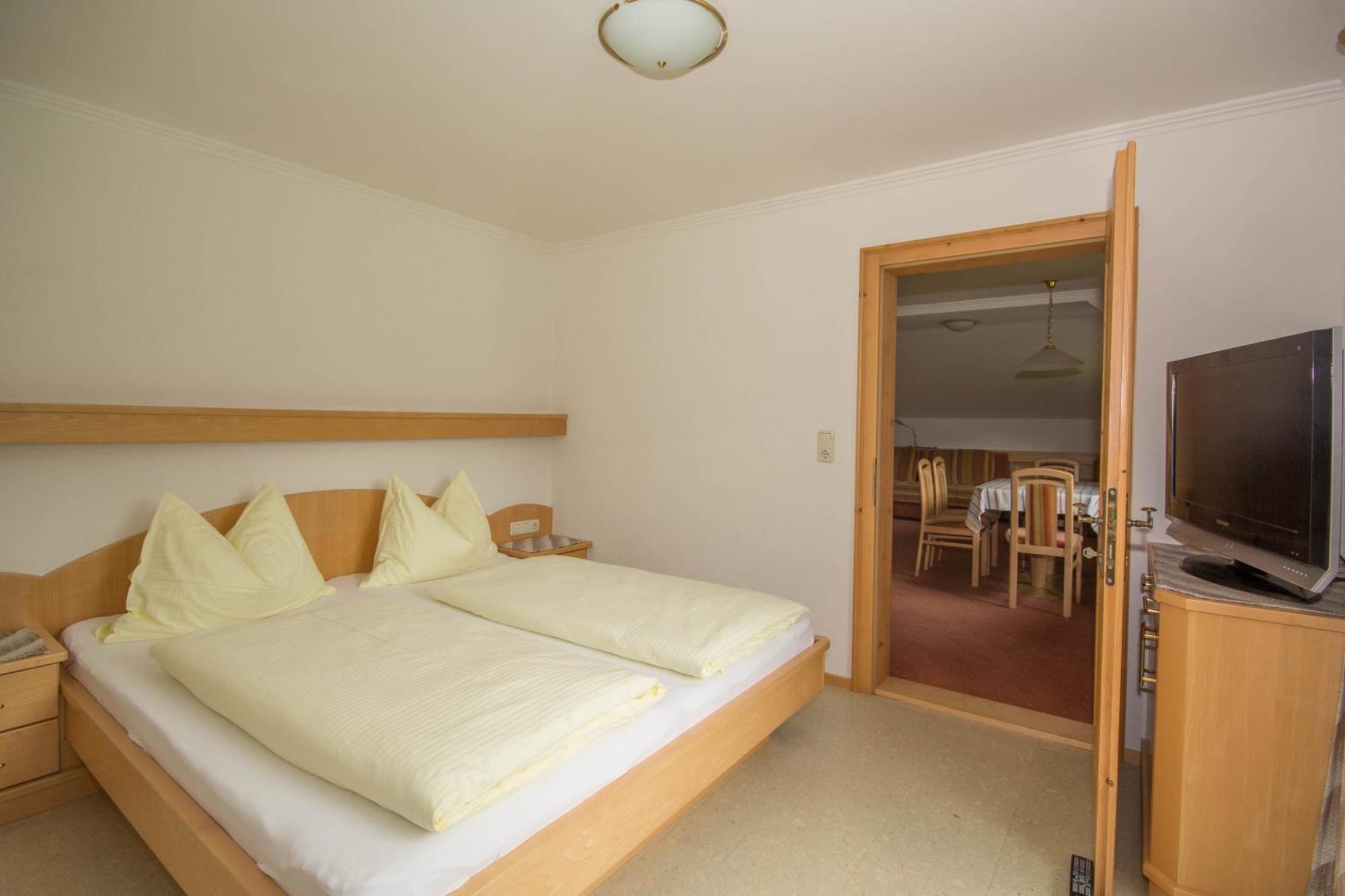 Hotel Gasthof Siggen นอยเคียร์เชน อัม โกรสเวเนดิเกอร์ ห้อง รูปภาพ